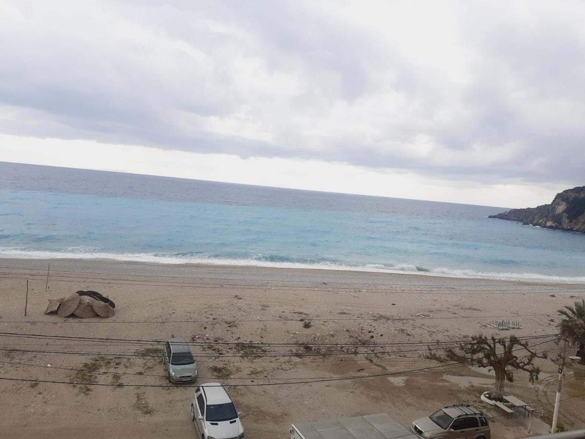 Anxhelos Hotel Himare Exterior photo